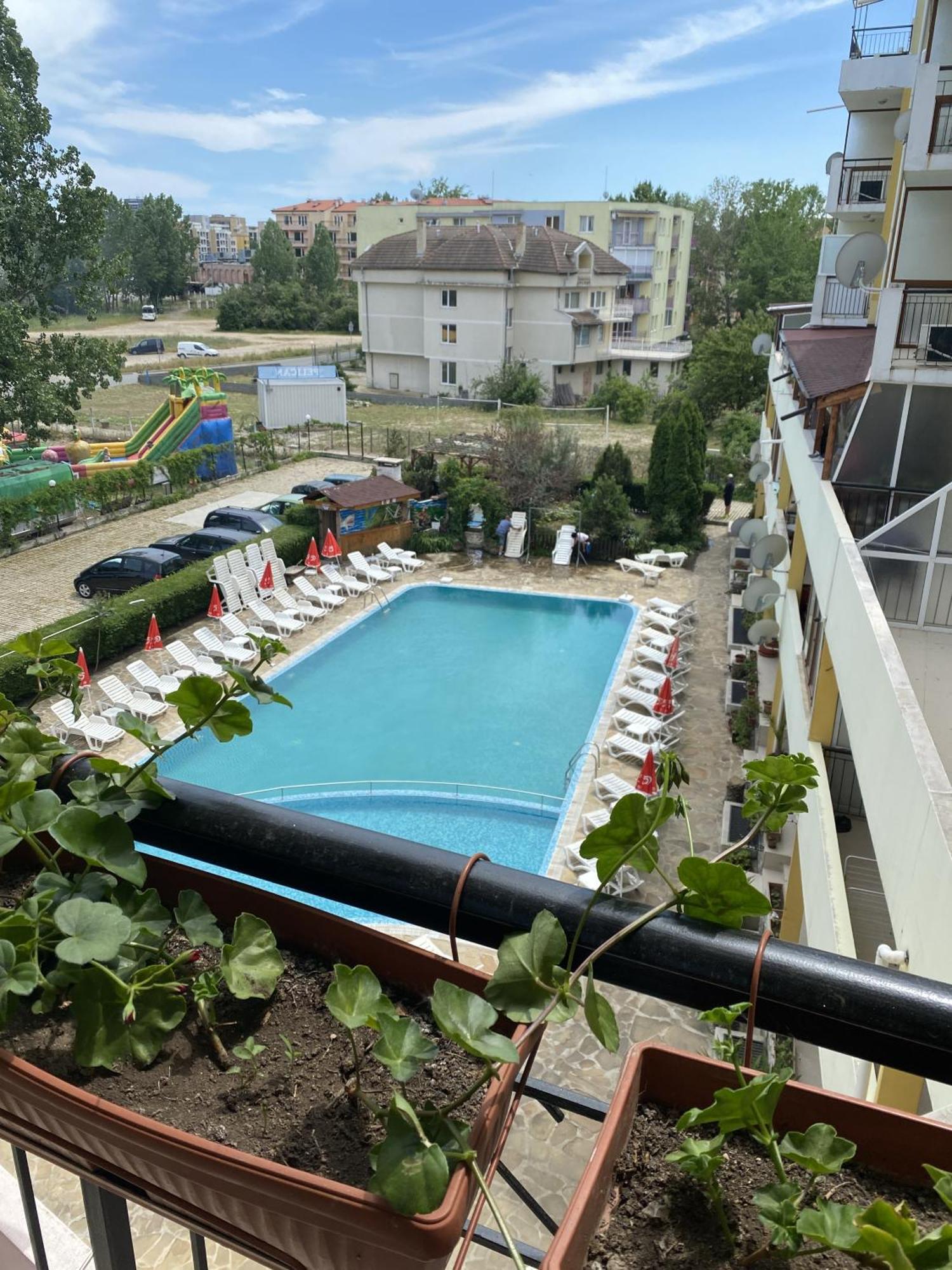 Apartment Blue Summer *